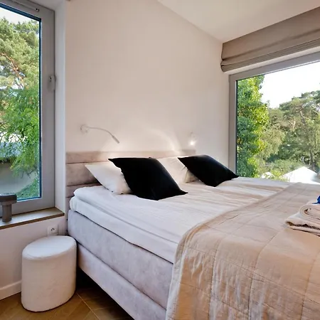 Bursztyn Blueapart דירה יוראטה